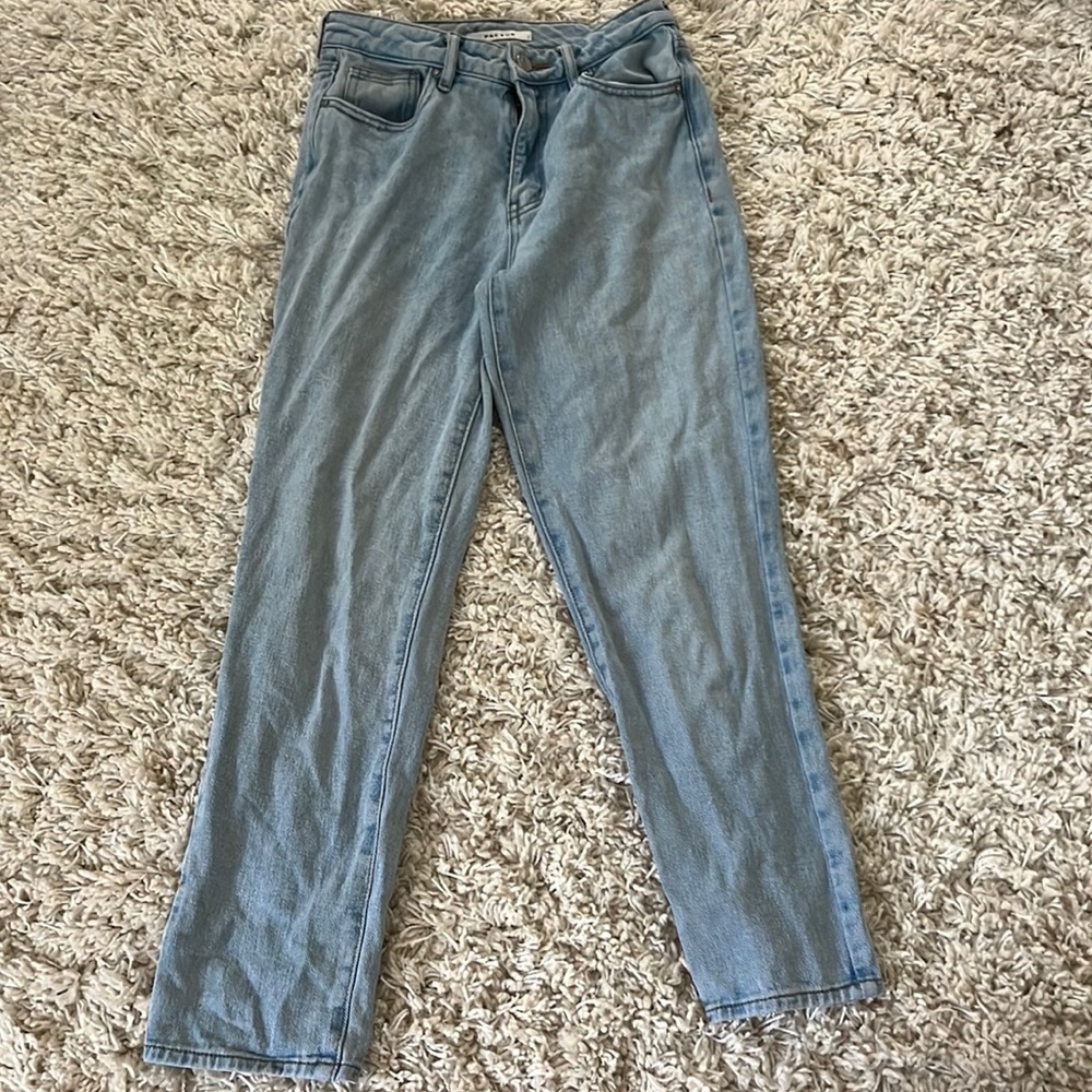 PacSun Mid Rise Mom Jeans